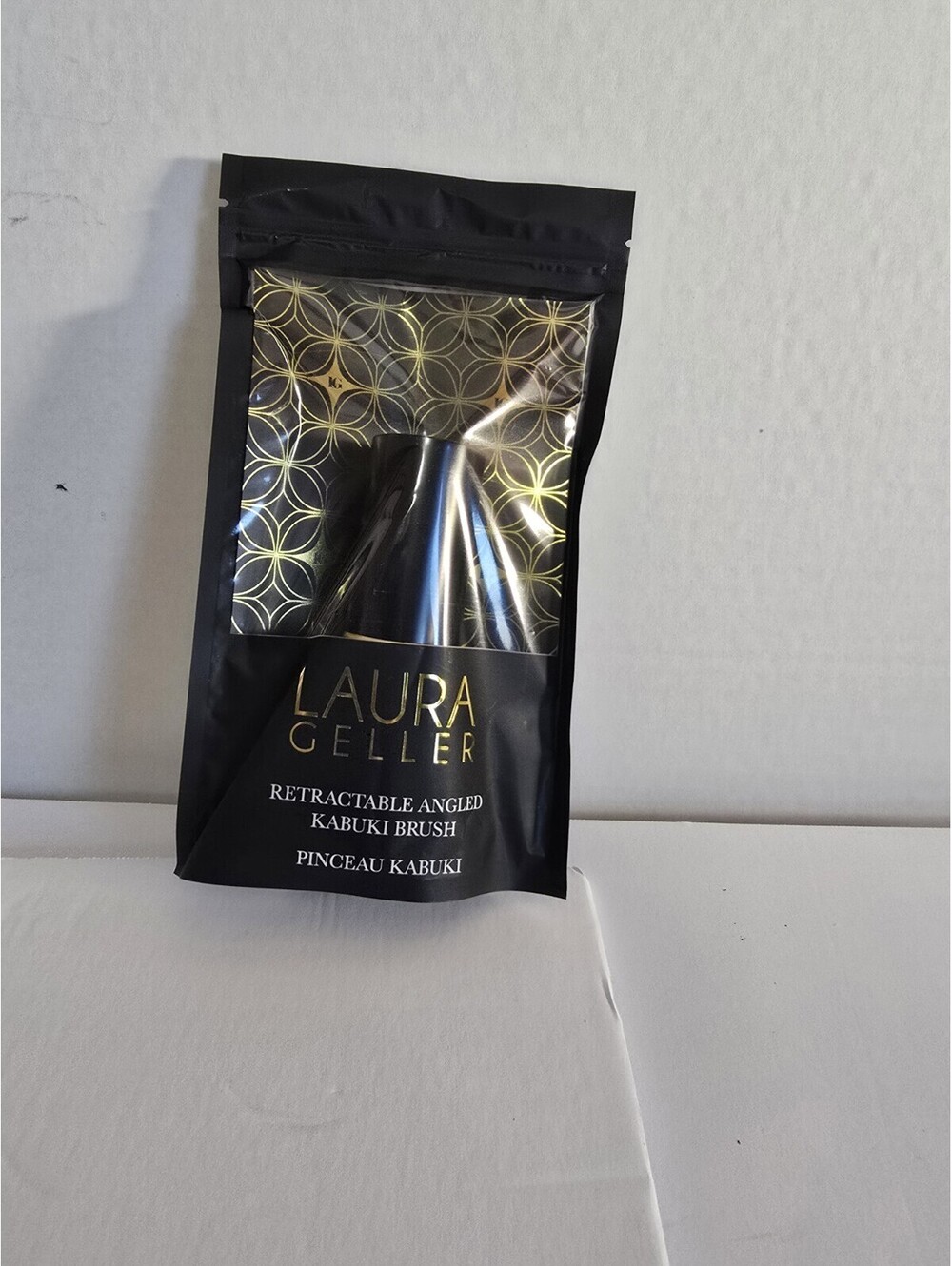 Laura Geller Retractable Angled Kabuki Brush Brand New Foundation Buffing Blush